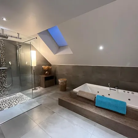 Loft De Prestige Au Pied Du Circuit Appartement