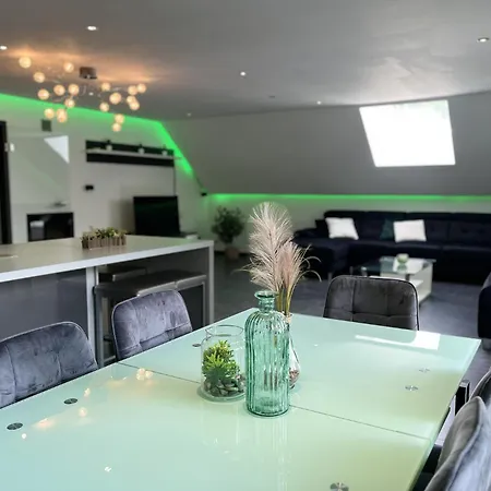 Loft De Prestige Au Pied Du Circuit فرانكورشومب