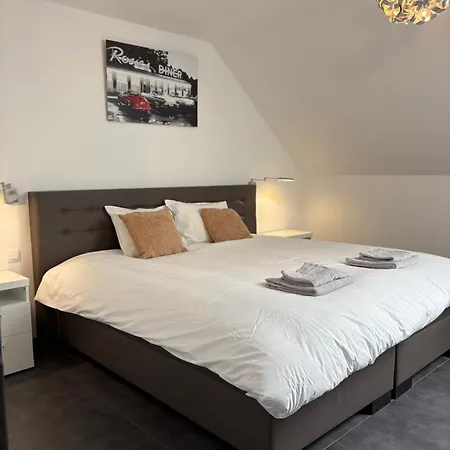 Loft De Prestige Au Pied Du Circuit Lejlighed